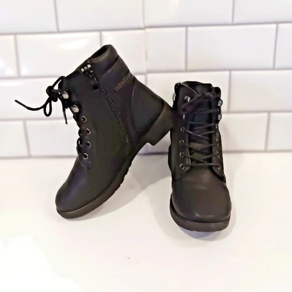 Mudd Youth Size 2 Black Combat Style Boots‎ with Tie & Zip Up w Zippers & Buckle